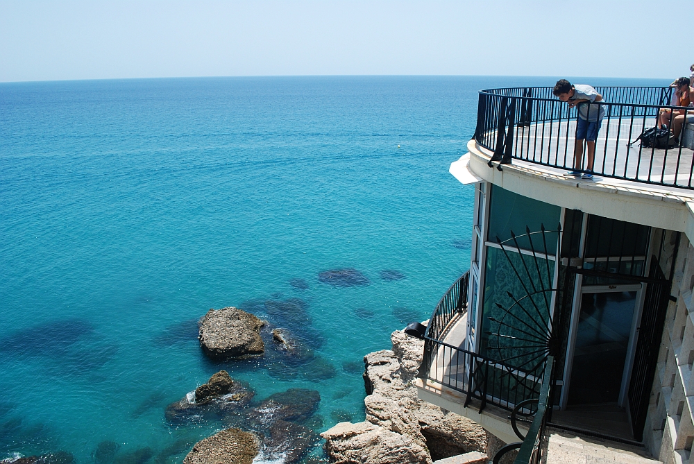 nerja4.jpg
