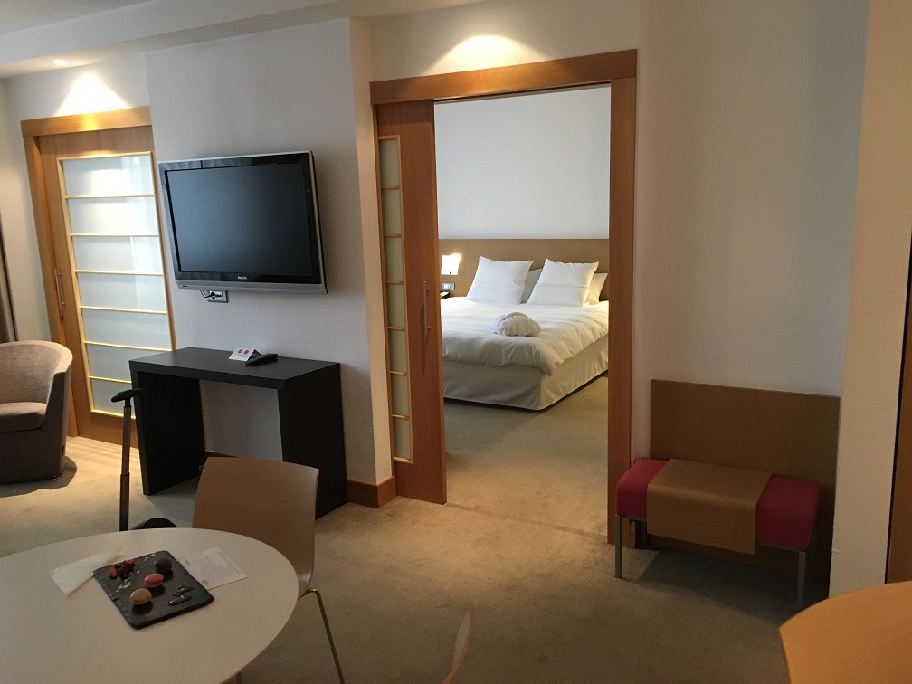 NovotelKRK1.JPG