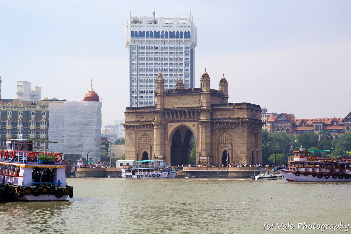 IMG_0510 - The Gateway of India.jpg