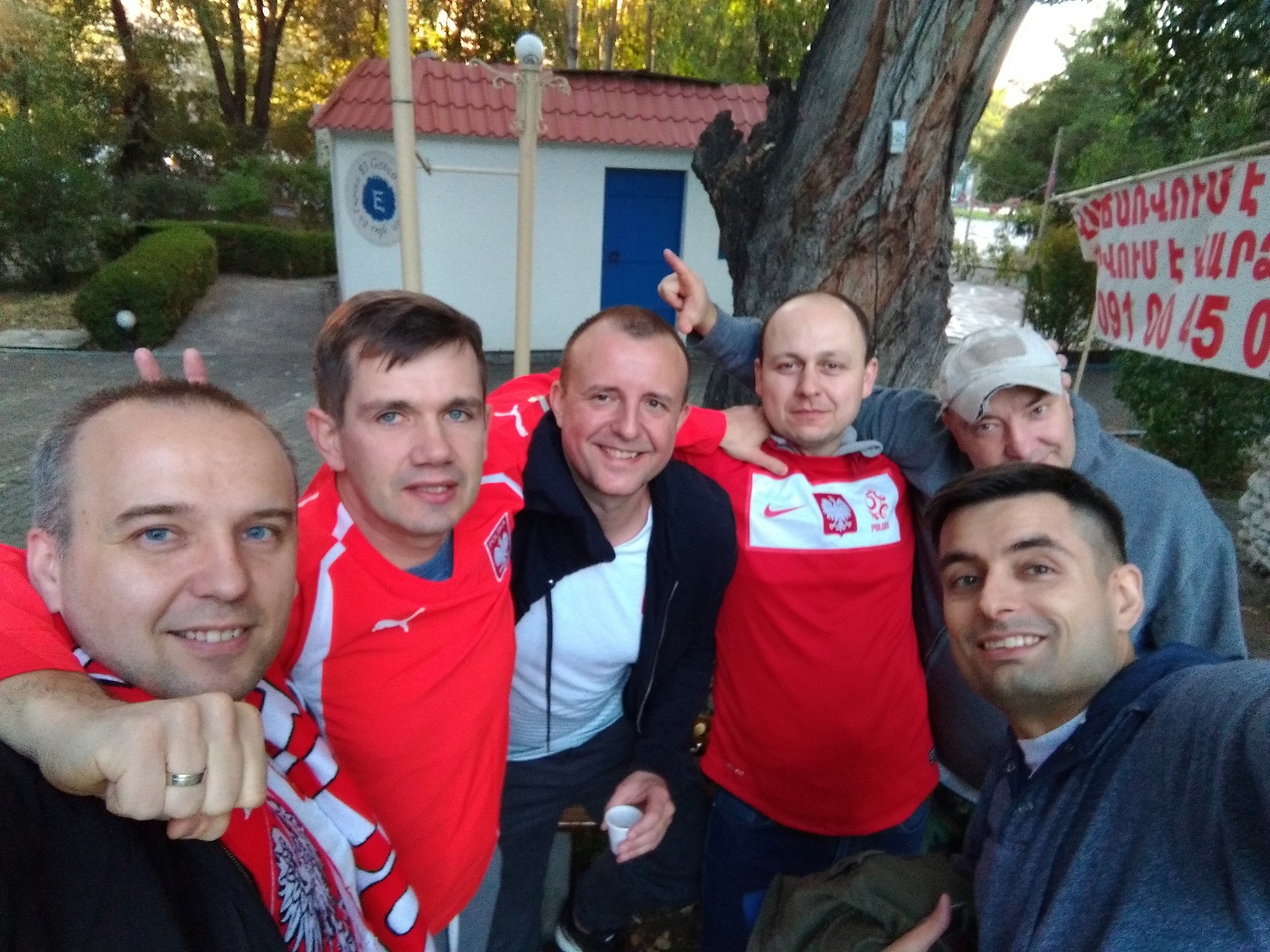 P_20171005_180943_BF.jpg