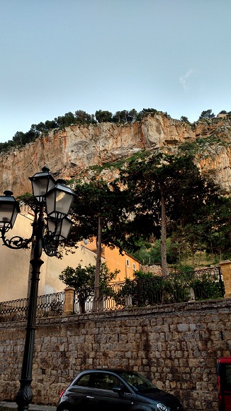 miato cefalu.jpg
