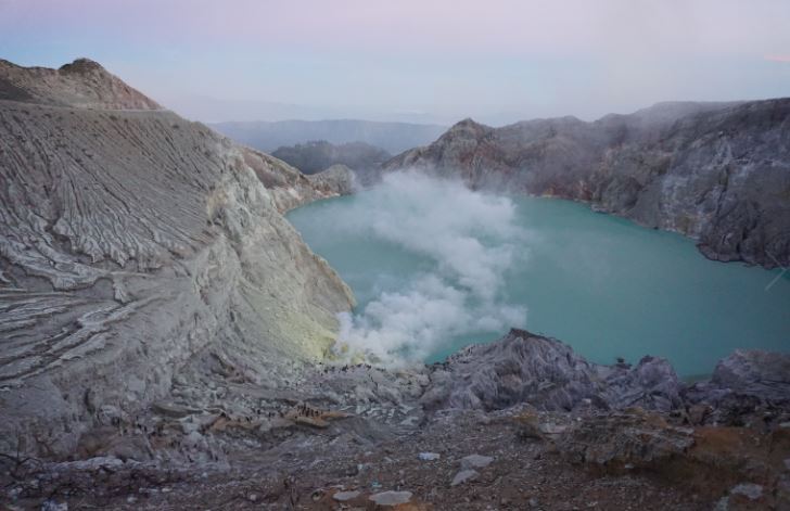 ijen.JPG