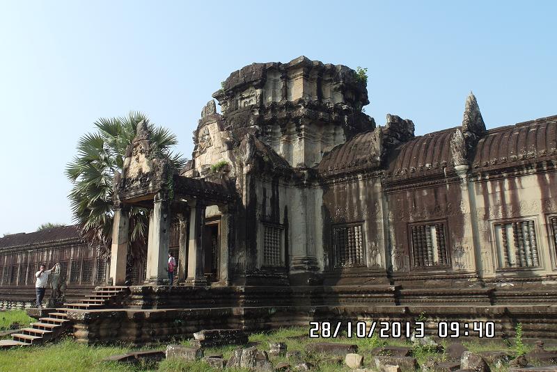 SAM_2231_Angkor_Wat.JPG