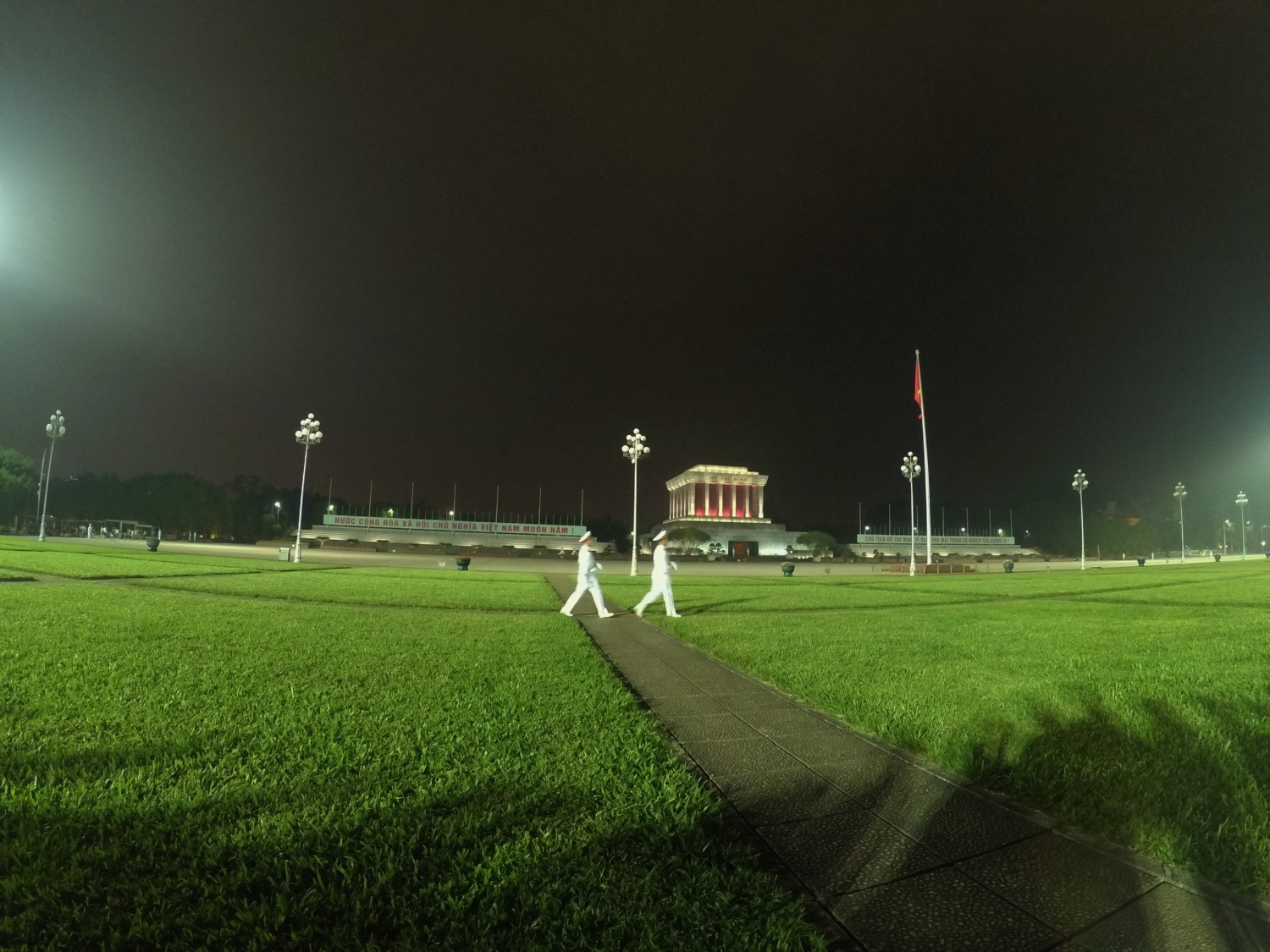 Y2440110 (2).jpg