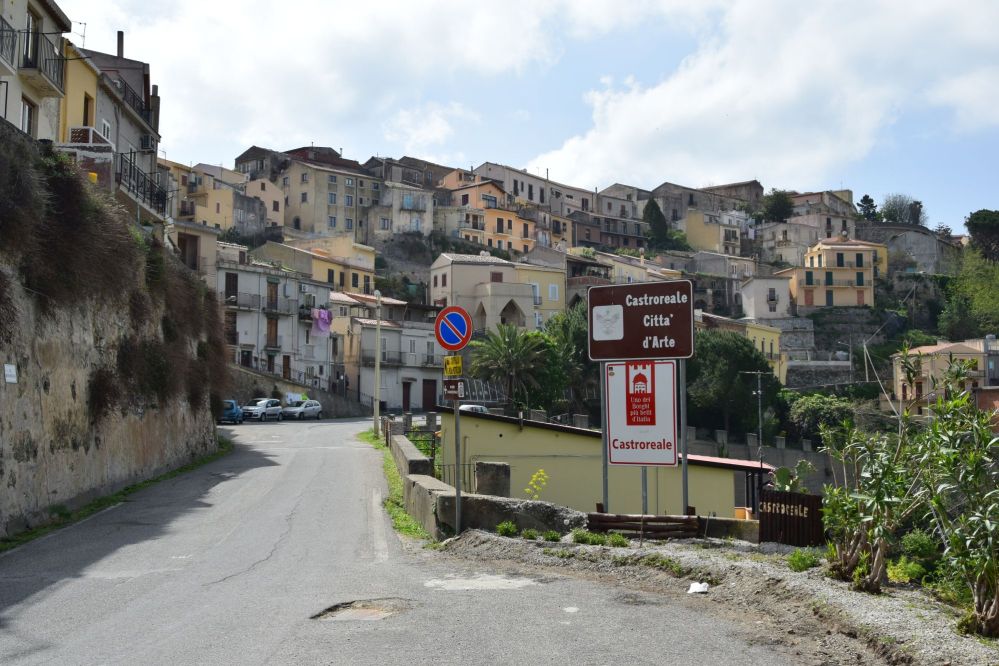 castoreale1.JPG
