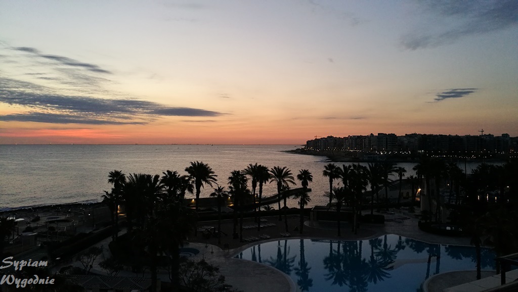 Hilton Malta - widok z pokoju8.jpg