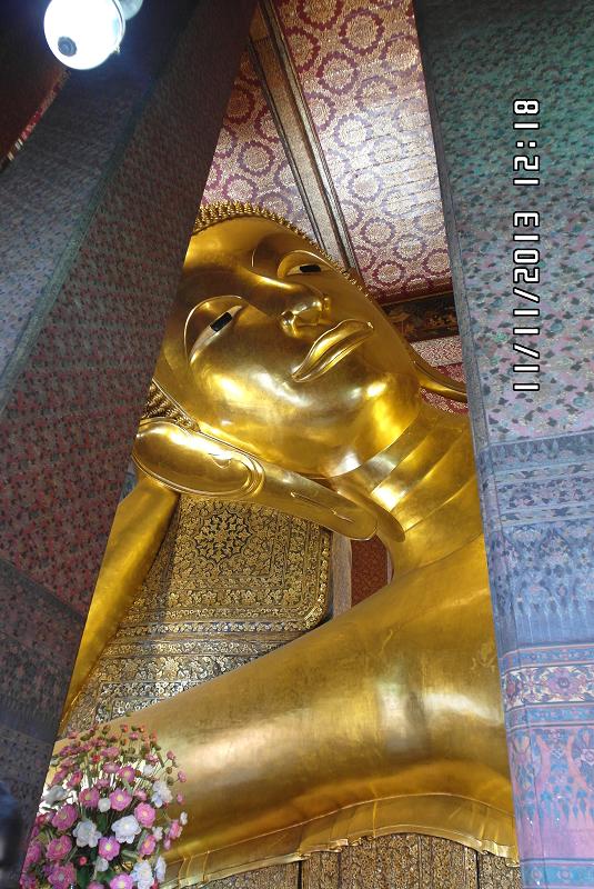 SAM_4624_Reclining_Budda_umiera_czeka_na_nirwanę.JPG