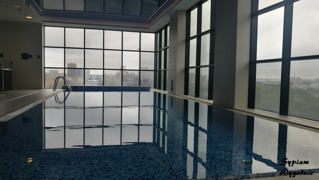 DoubleTree by Hilton Łódź - basen.jpg