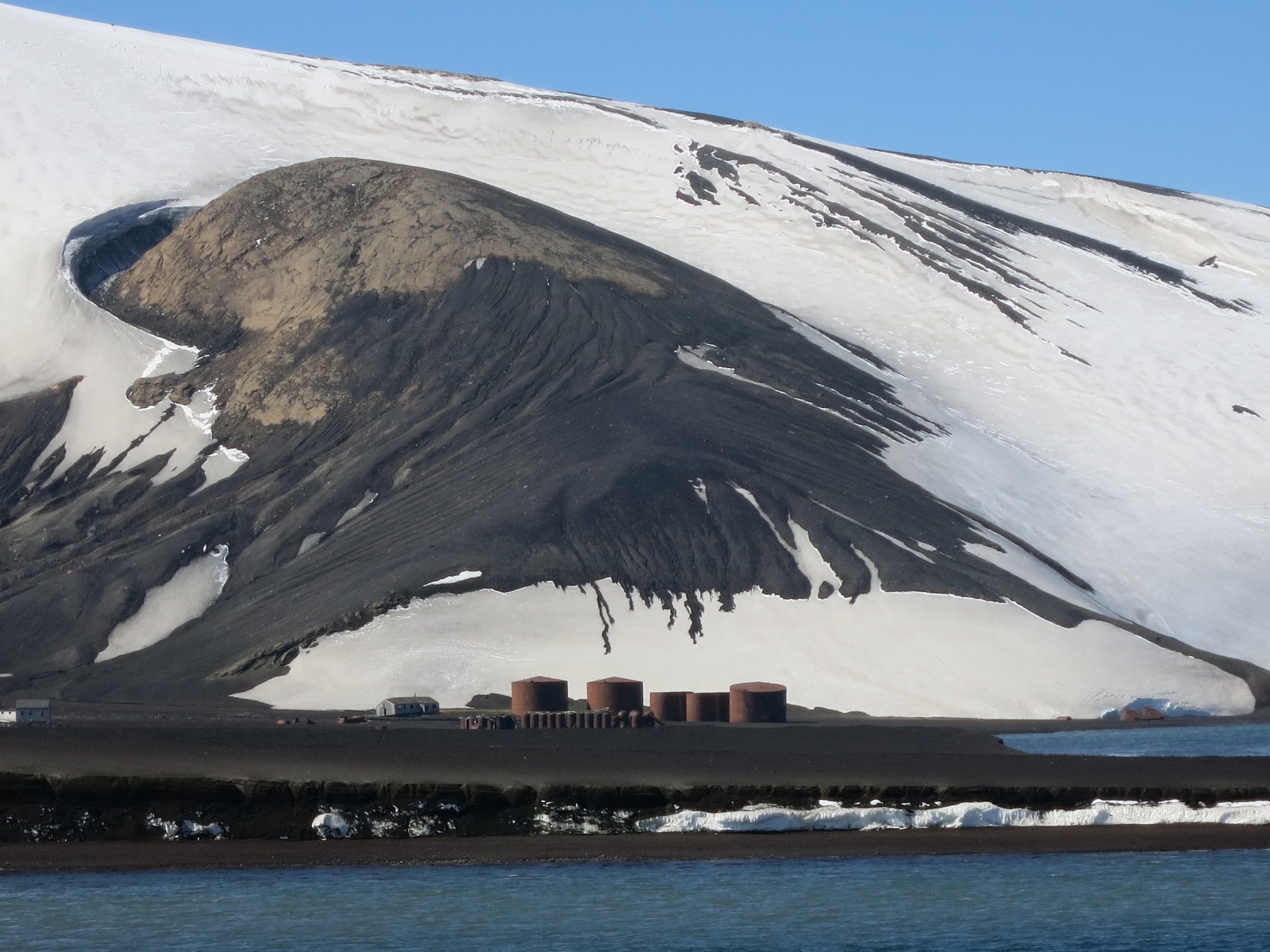 Deception Island 2.JPG