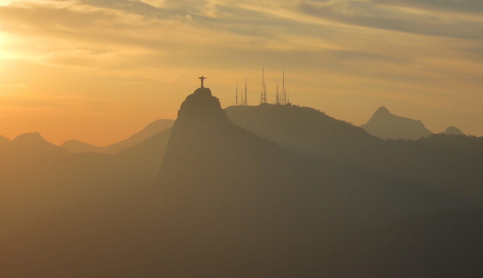 Rio by night.jpg