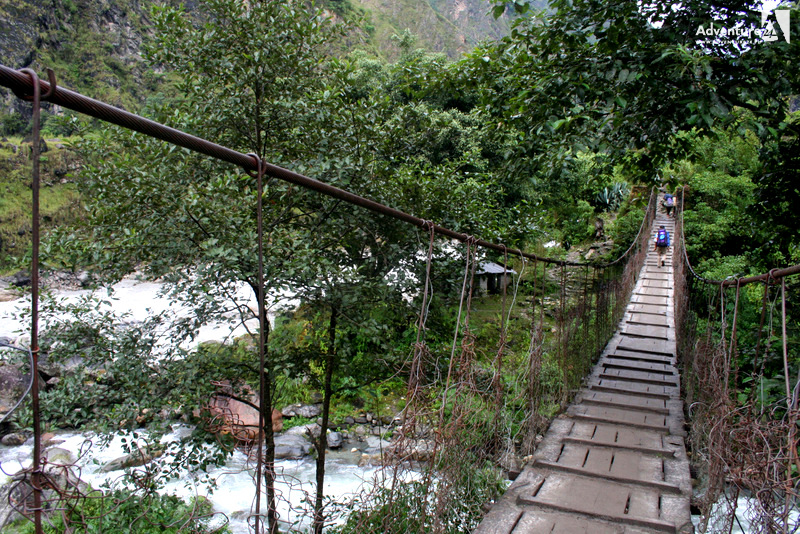 trekking w Himalajach.jpg