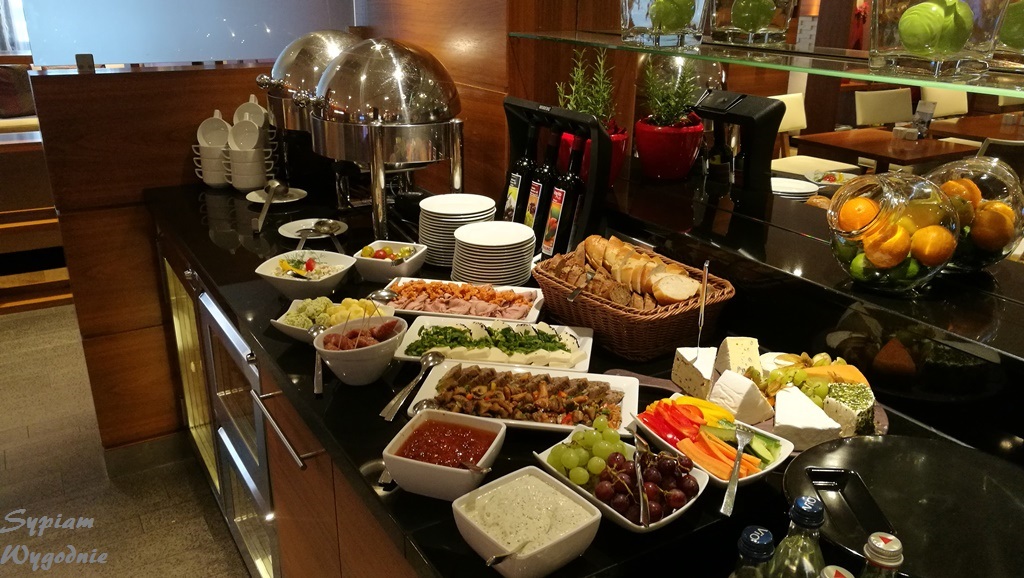Hilton Drezno - executive lounge - kolacja6.jpg