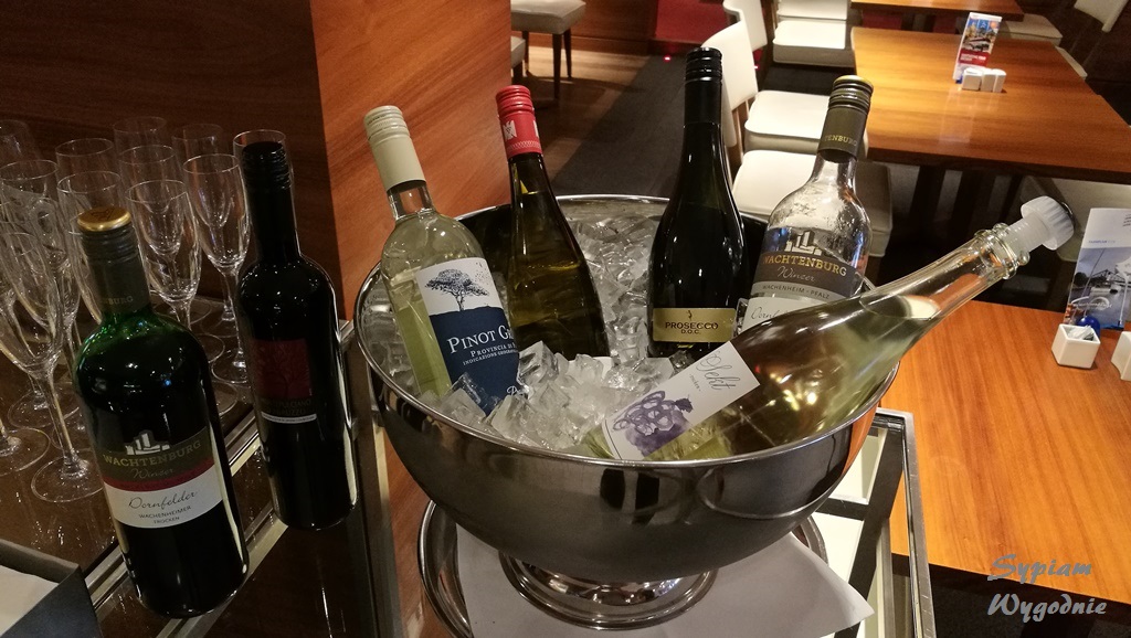Hilton Drezno - executive lounge - kolacja.jpg