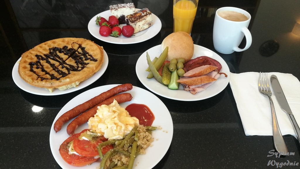 Hampton by Hilton Świnoujście - sniadanie12.jpg