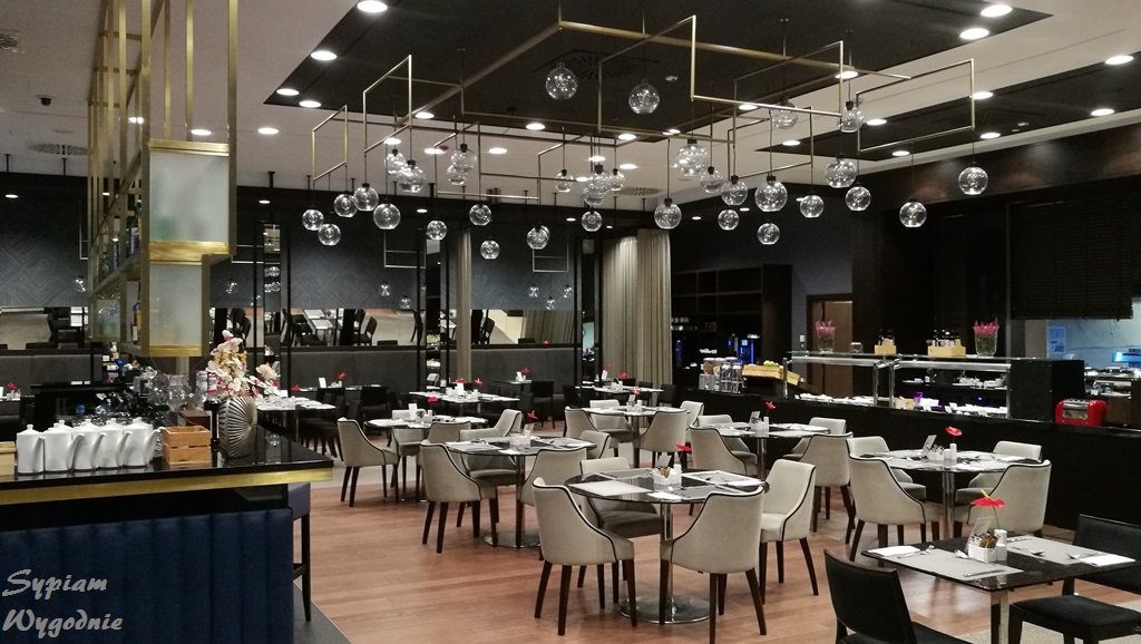 Hilton Garden Inn Kraków Airport - rest5.jpg