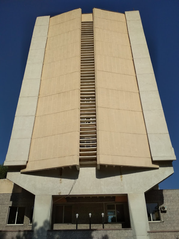 drugi hotel.jpg