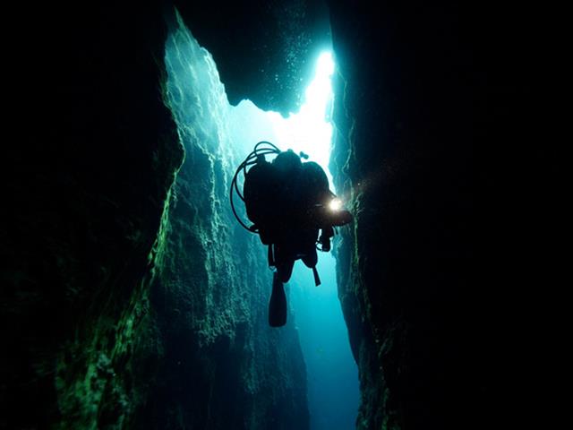 cueva-de-los-peces4.jpg