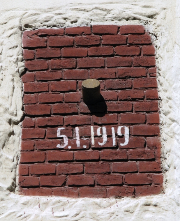 Lwów pocisk.jpg