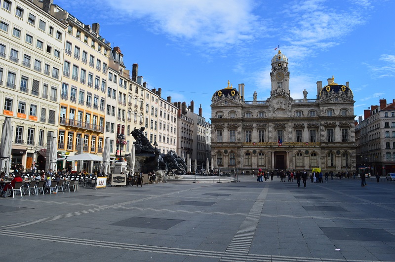 4-Lyon.JPG