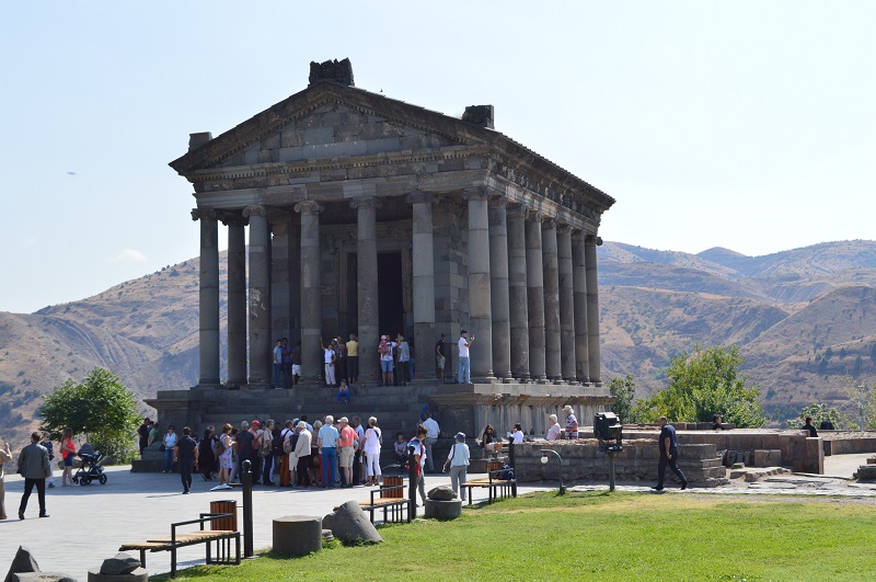 10-Garni.JPG