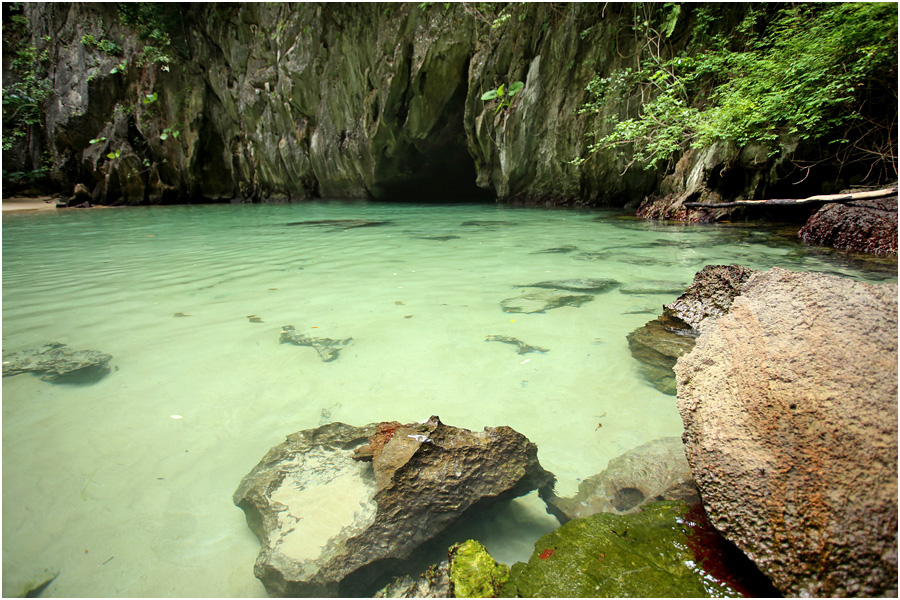 Emerald-Cave.jpg