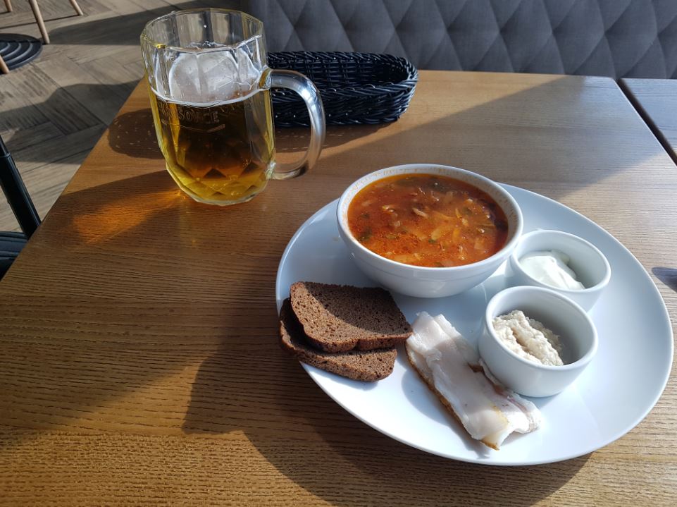 Gourmet Kitchen & Bar 2.JPG