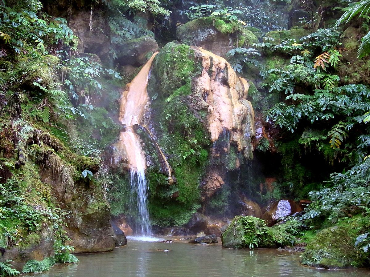 Az9.jpg
