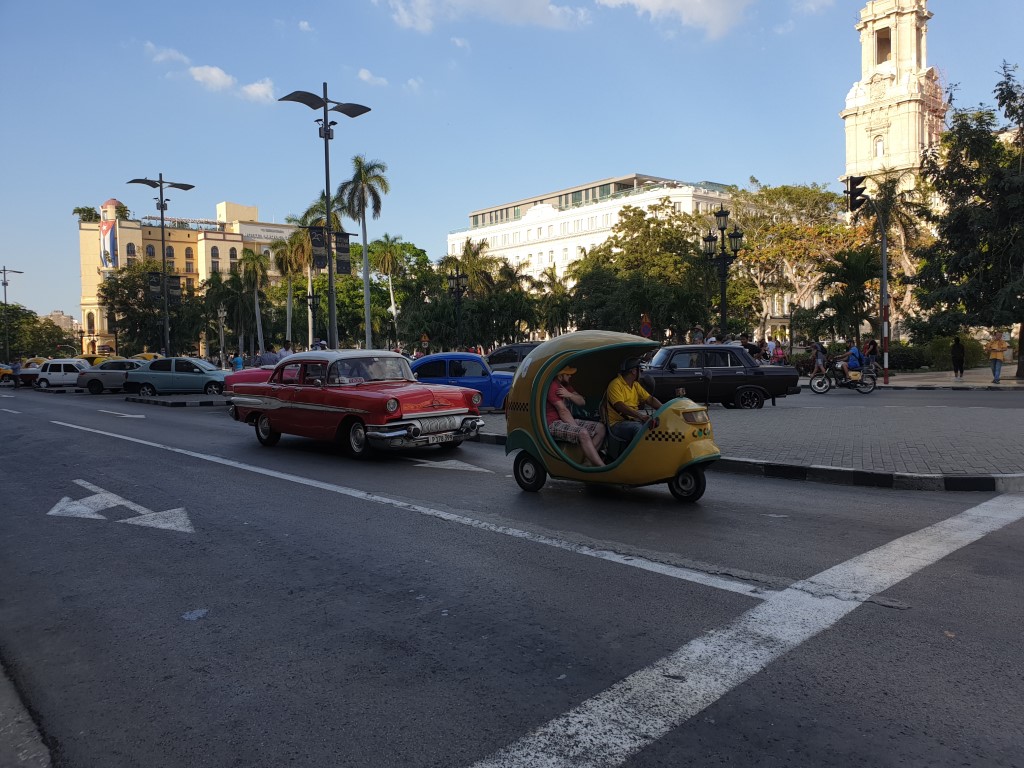 old_car_4.jpg