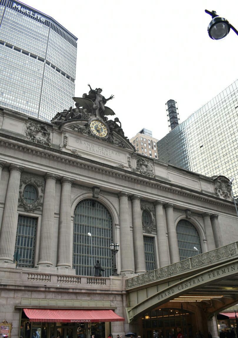 10 Grand Central Terminal z zewnątrz.jpg