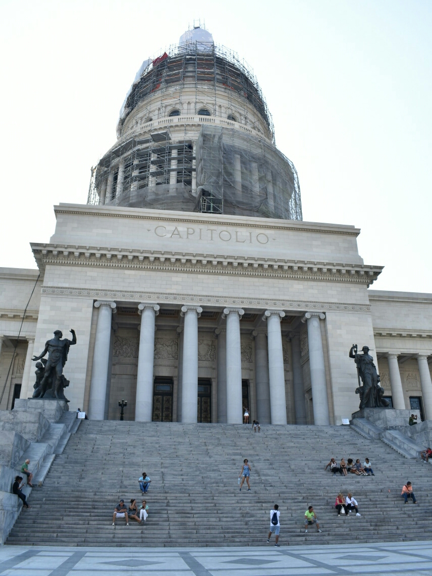 Capitol.jpg