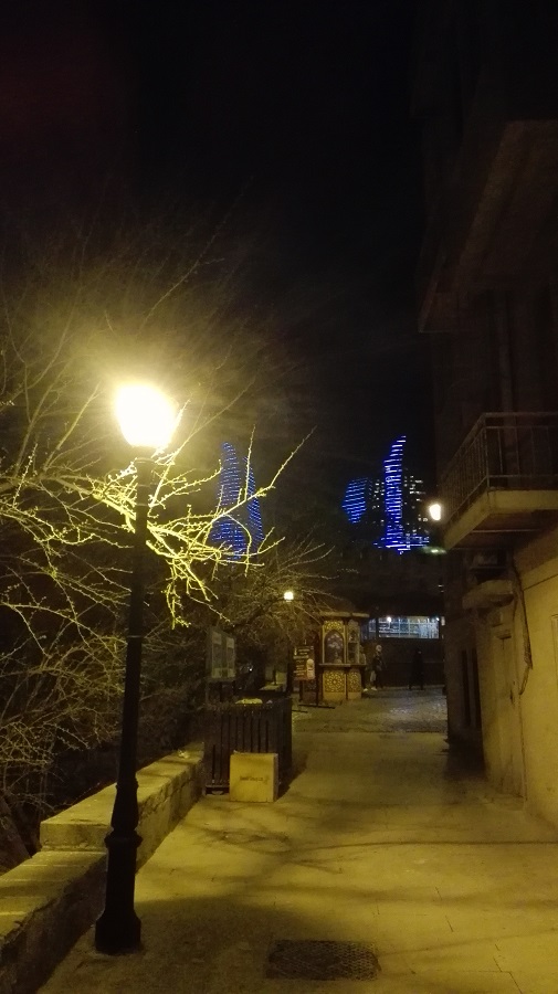az3.jpg