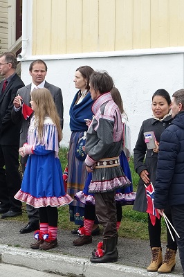 TOS_17_lokalsi1.jpg