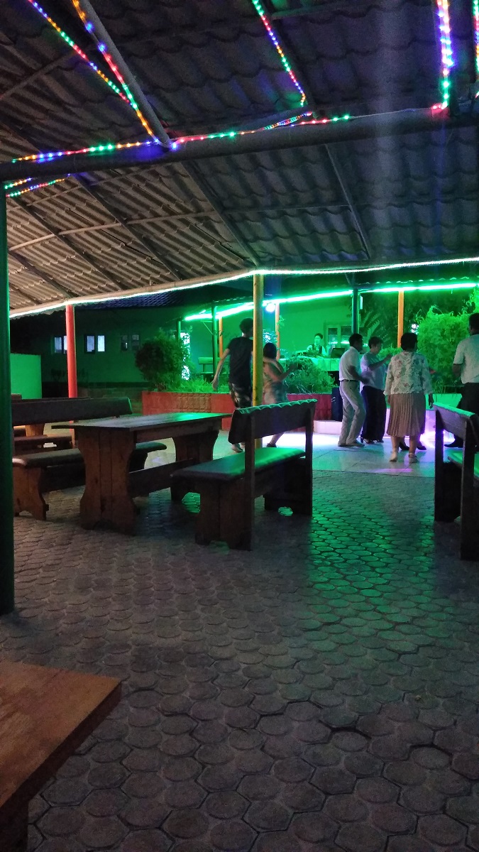 IMG_20190720_232152319_BURST001.jpg