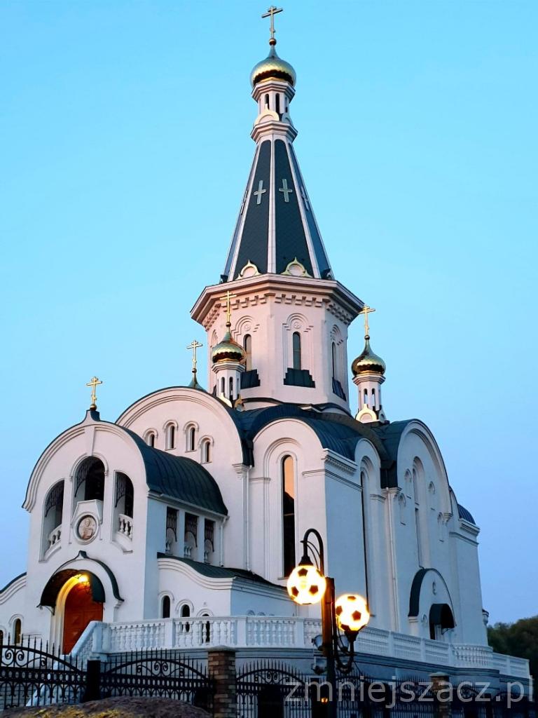 KhramSvyatogoAleksandraNevskogo.jpg