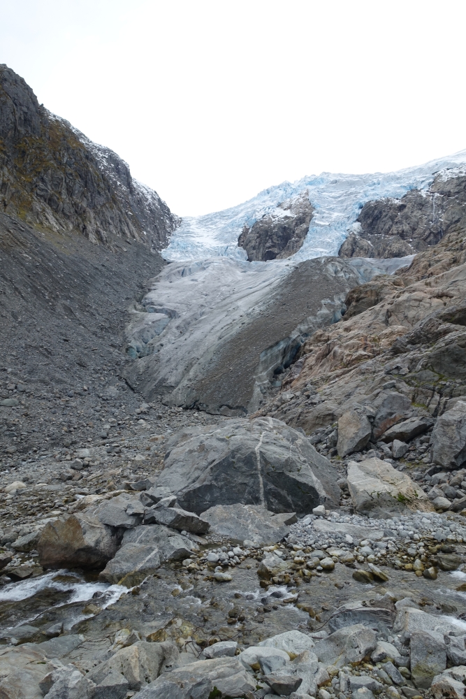 image027.jpg