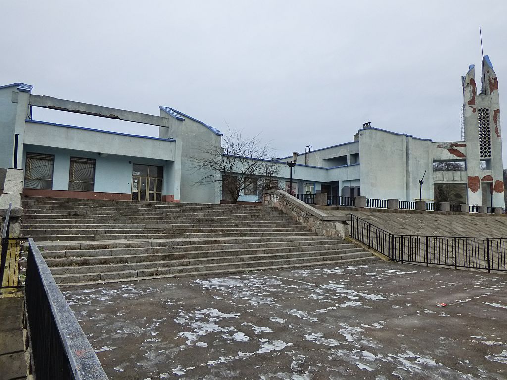 103.jpg