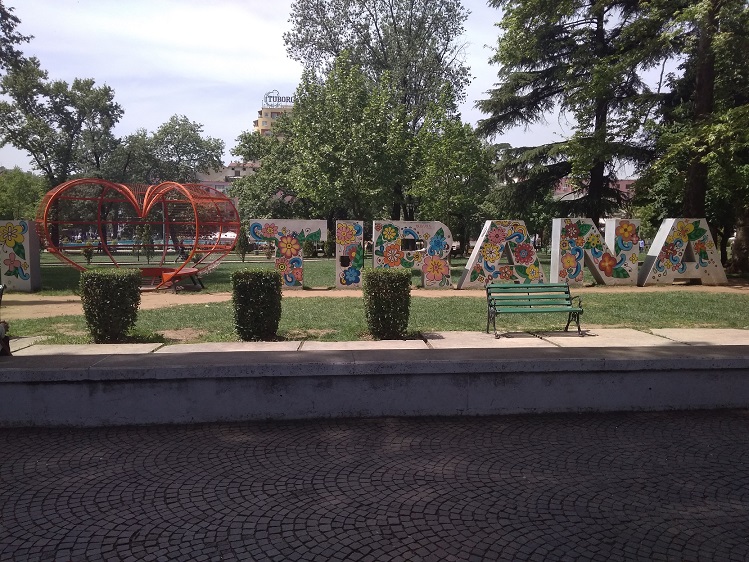 9-Tirana.jpg