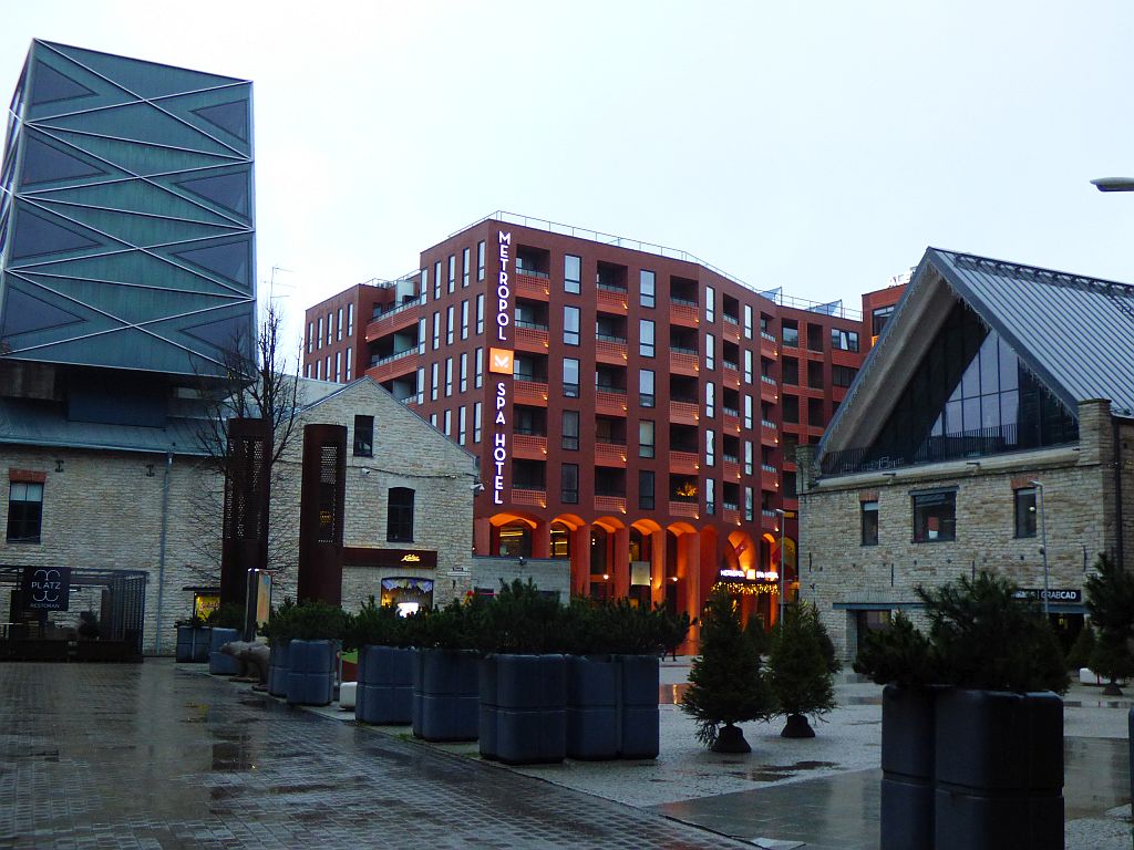 83.jpg