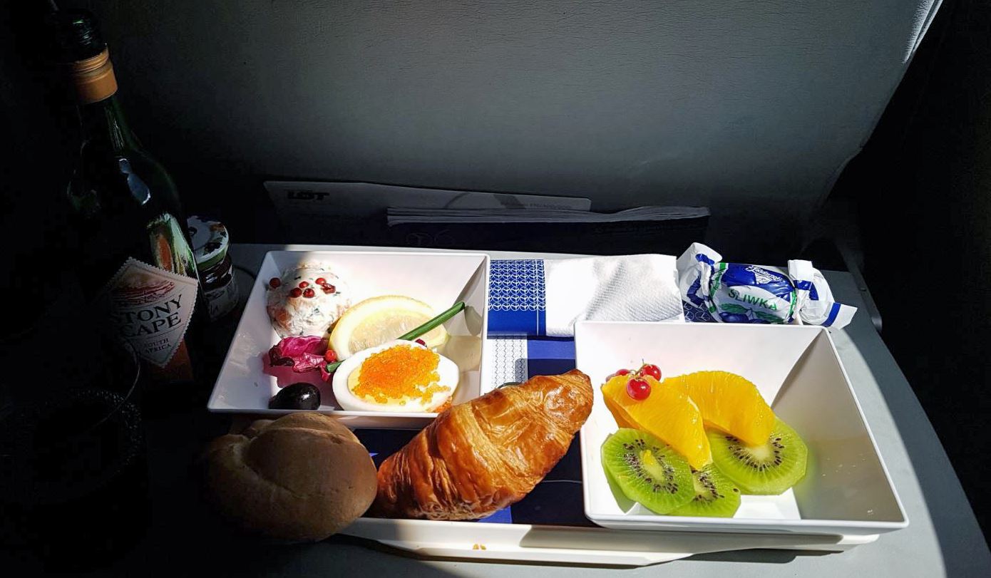 LOT_business_class_.JPG