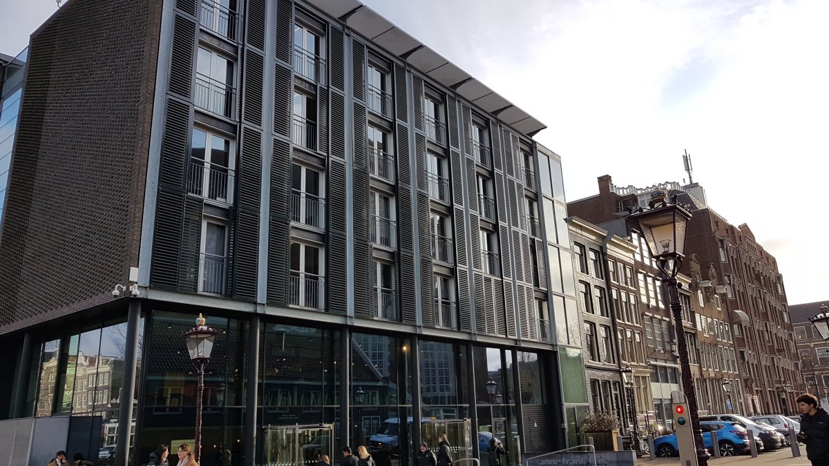 Amsterdam w 2godz012.jpg