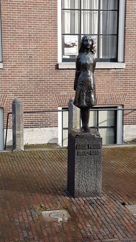Amsterdam w 2godz008.jpg