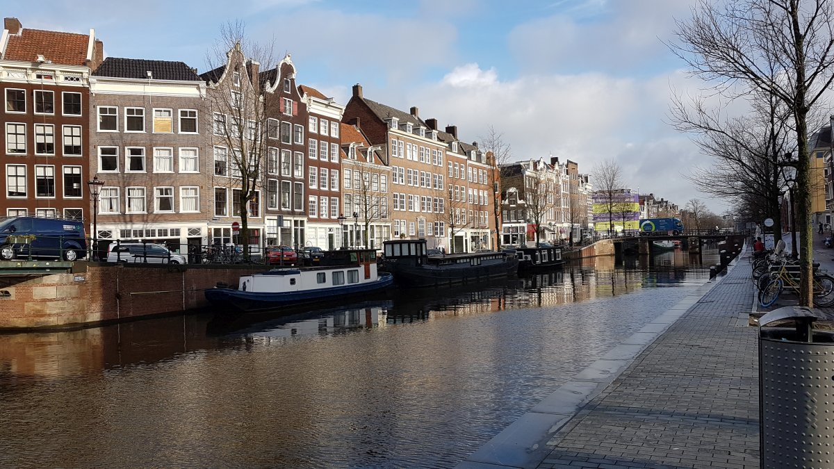 Amsterdam w 2godz016.jpg