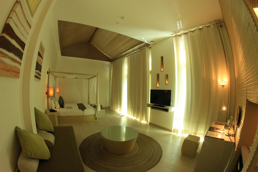 hideaway001.jpg