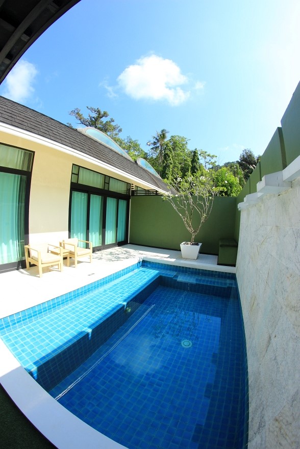 hideaway003.jpg