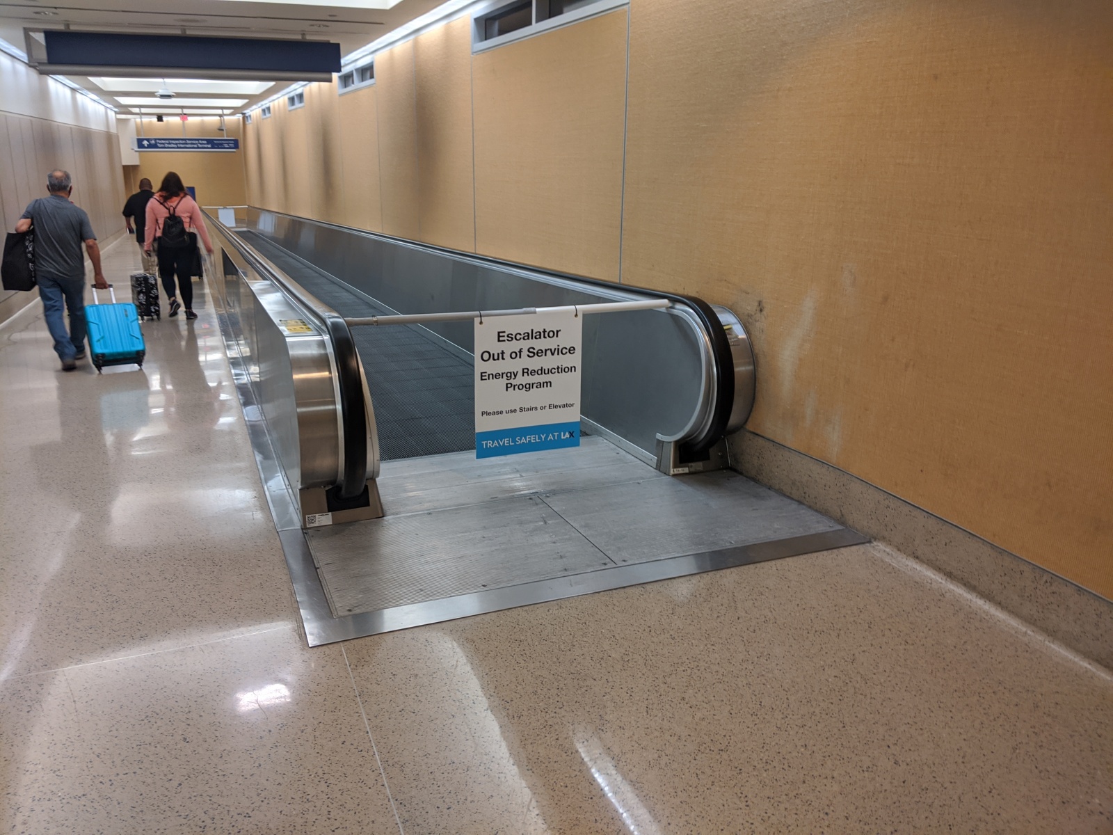 lax1.jpg