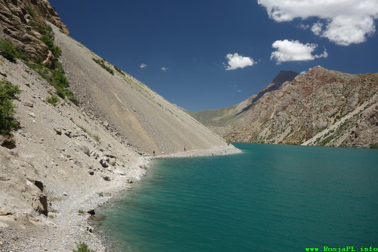 tadzykistan_7me_jezioro_nasyp.jpg