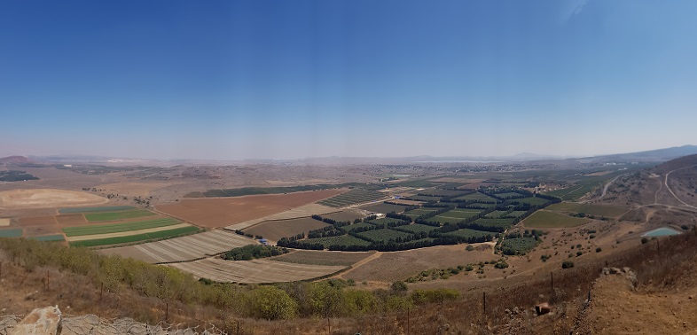 Wzgórza Golan_widok na Syrię.jpg