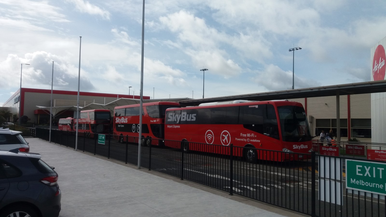 skybus.jpg