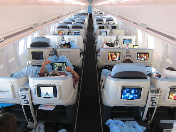 La-Compagnie-Business-Class-757-03.png