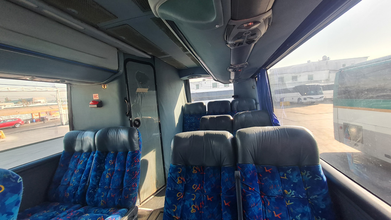 03 bus.jpg